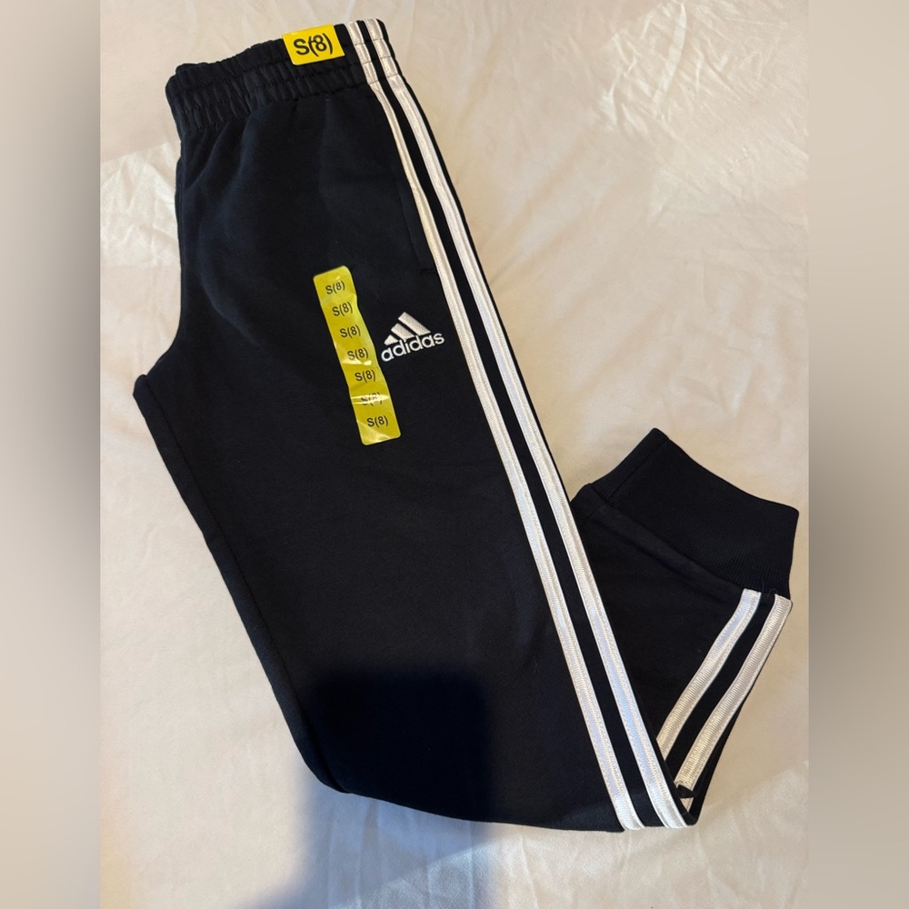 NWT Adidas Heavyweight Jogger Pant, Black, size 8